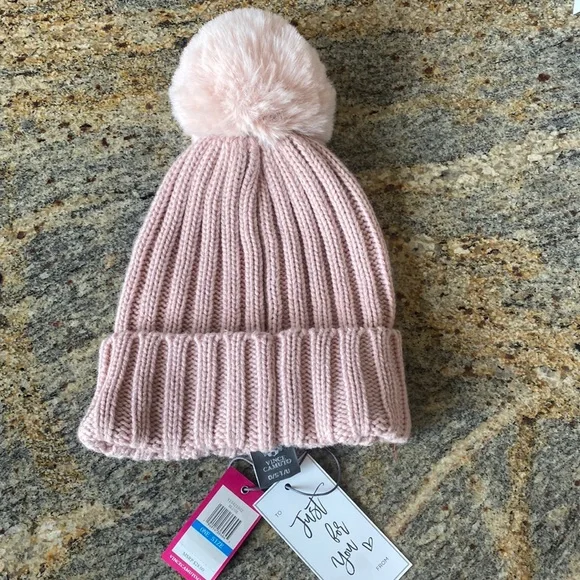 Preowned Like New Pink beanie Vince Camuto one size ?❄️ Vince Camuto Women main image 4